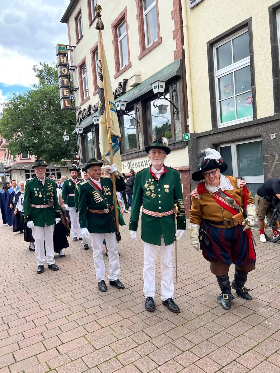 Schützenverein und Museumsleiterin